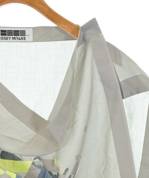ISSEY MIYAKE เสื้อสตรี