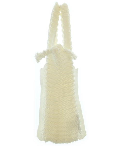 ISSEY MIYAKE กระเป๋าถือขนาดใหญ่