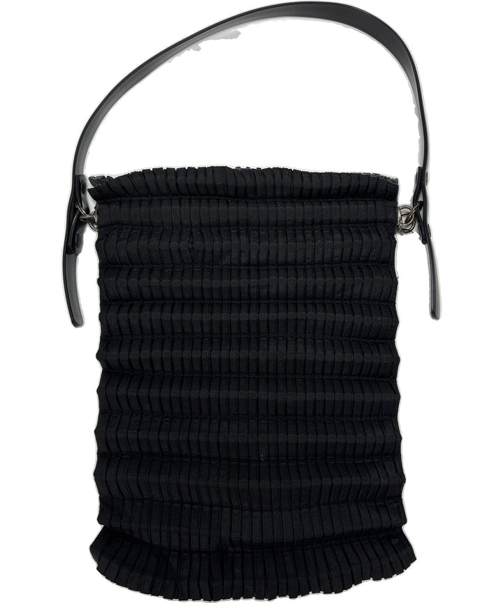 ISSEY MIYAKE กระเป๋าถือ
