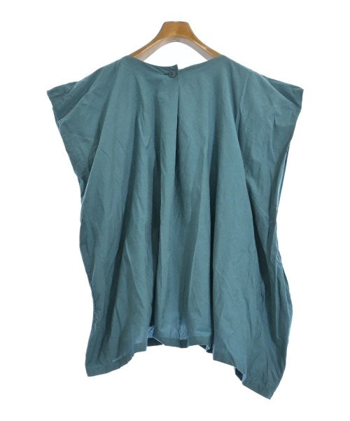 ISSEY MIYAKE เสื้อสตรี