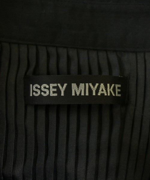 ISSEY MIYAKE เสื้อลำลอง