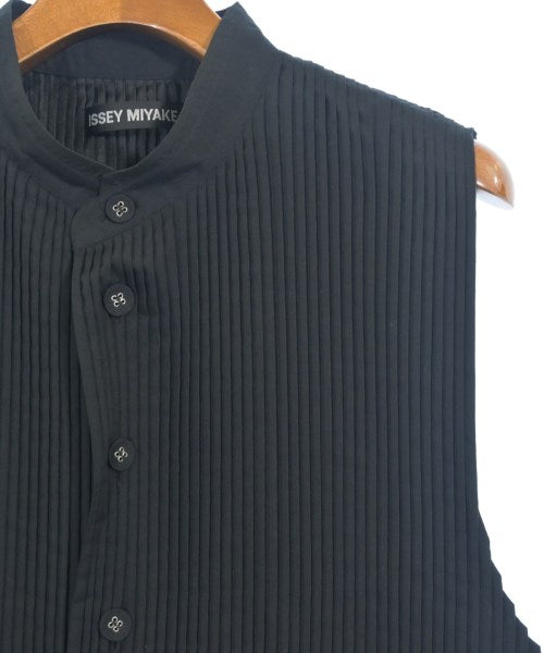 ISSEY MIYAKE เสื้อลำลอง