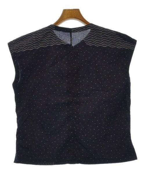 Haat เสื้อลำลอง