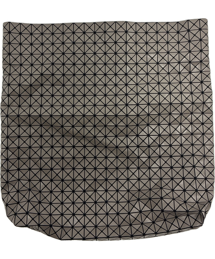 BAO BAO ISSEY MIYAKE กระเป๋า