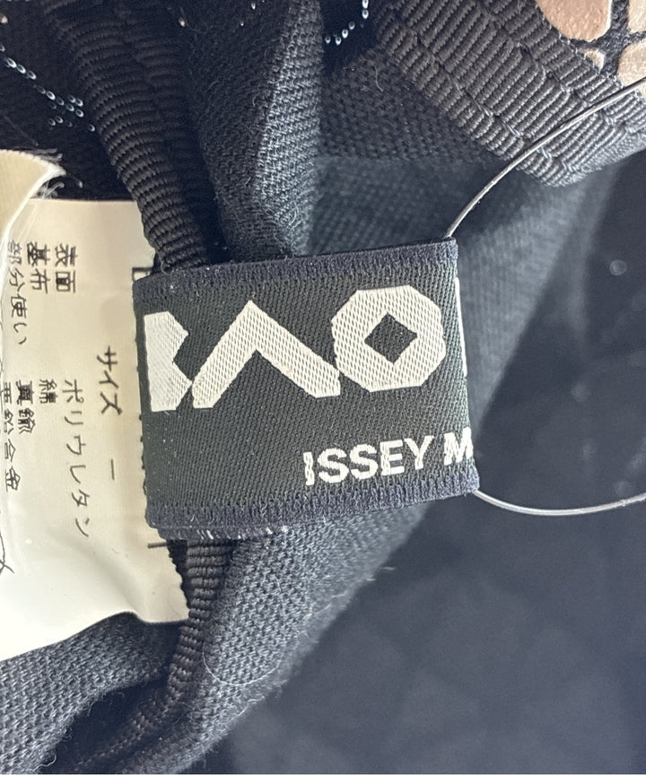 BAO BAO ISSEY MIYAKE กระเป๋า