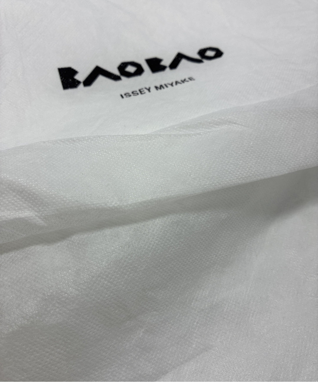 BAO BAO ISSEY MIYAKE กระเป๋าถือขนาดใหญ่