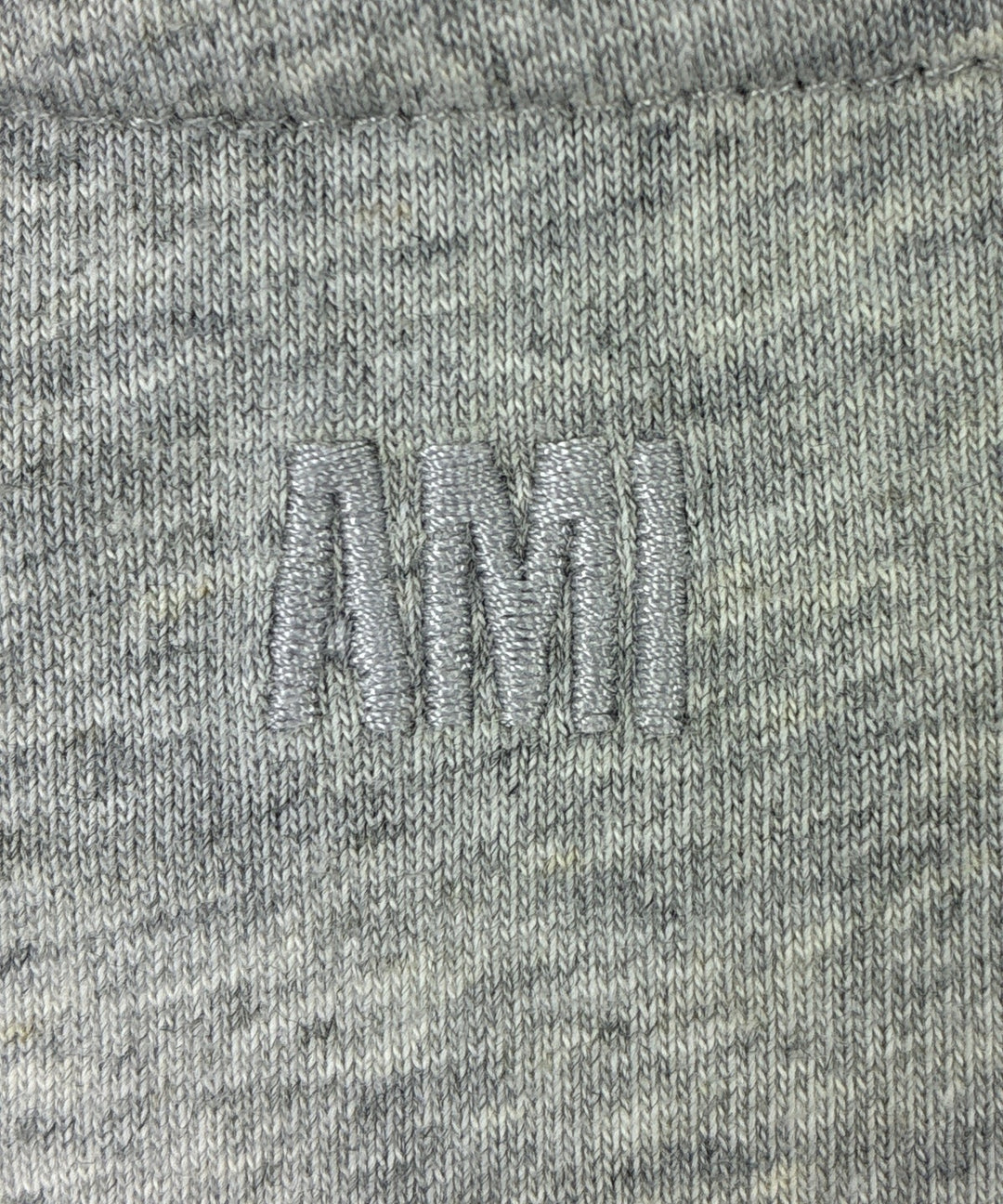 ami เสื้อยืด/เสื้อท็อปส์