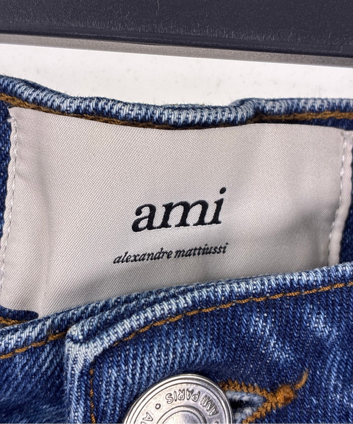 ami ยีนส์