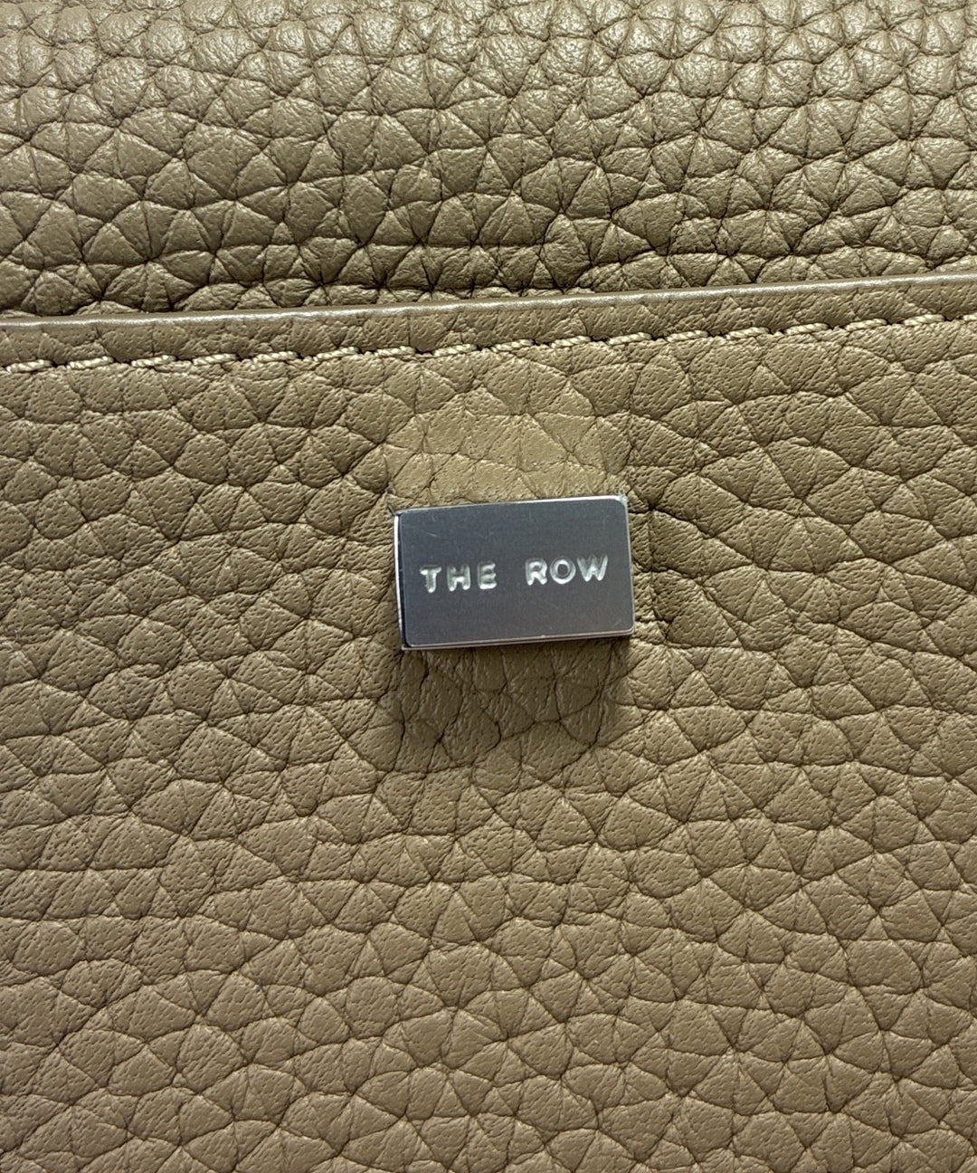 THE ROW กระเป๋าถือขนาดใหญ่