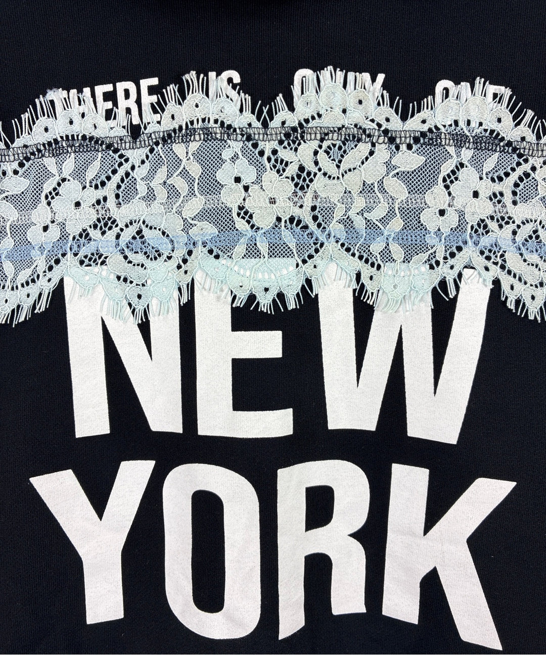 3.1 Phillip Lim เสื้อฮู้ด