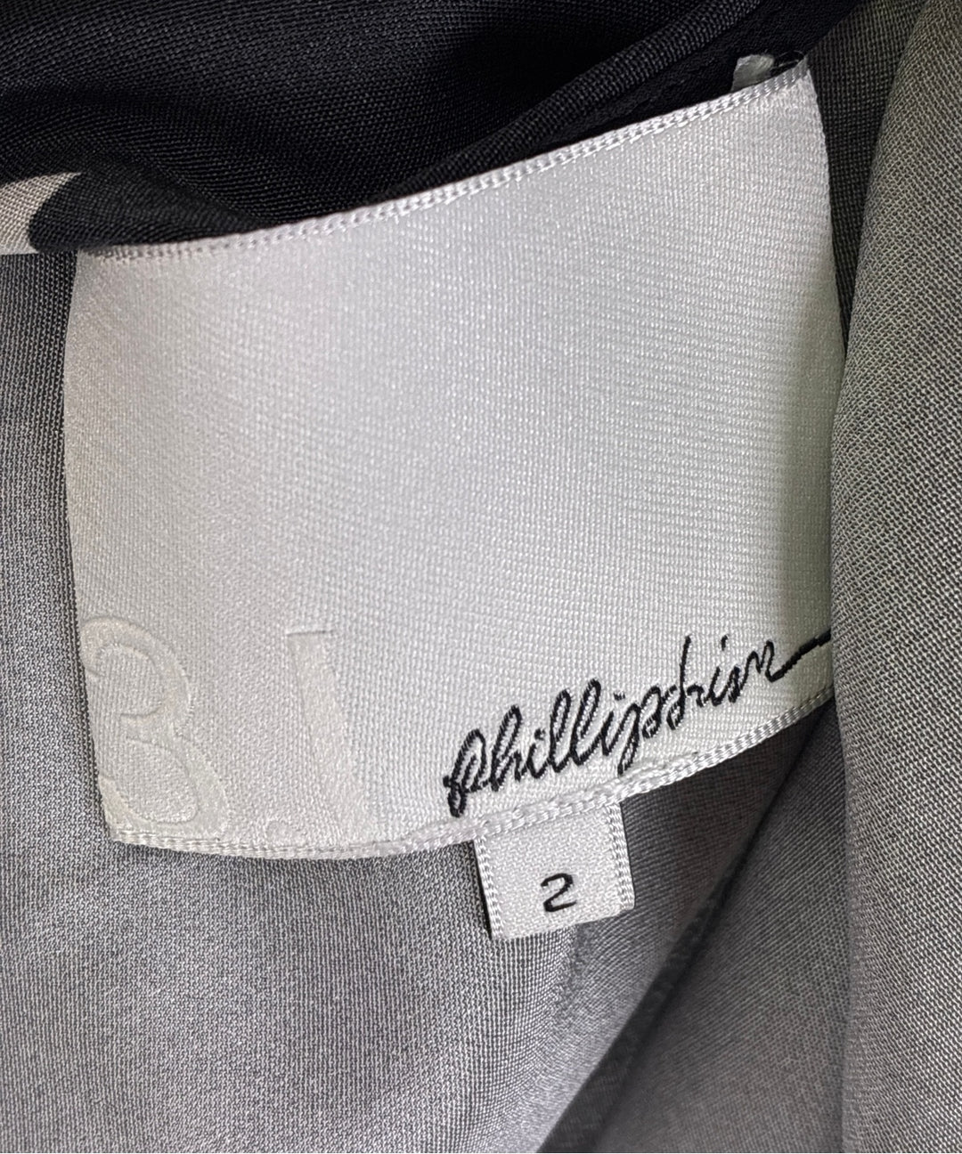 3.1 Phillip Lim เสื้อสายเดี่ยว