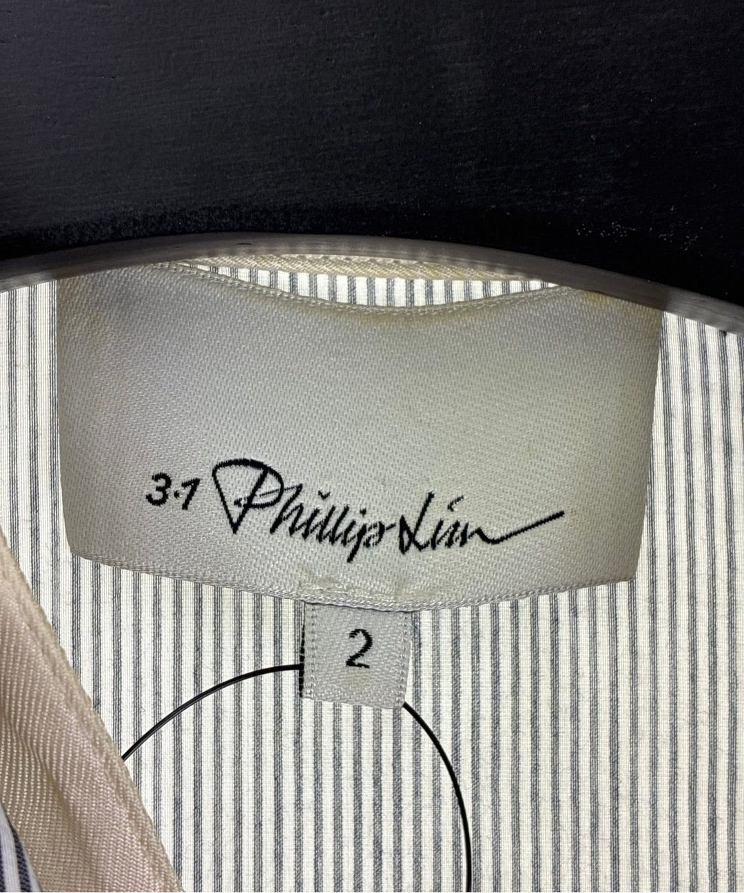 3.1 Phillip Lim เสื้อลำลอง