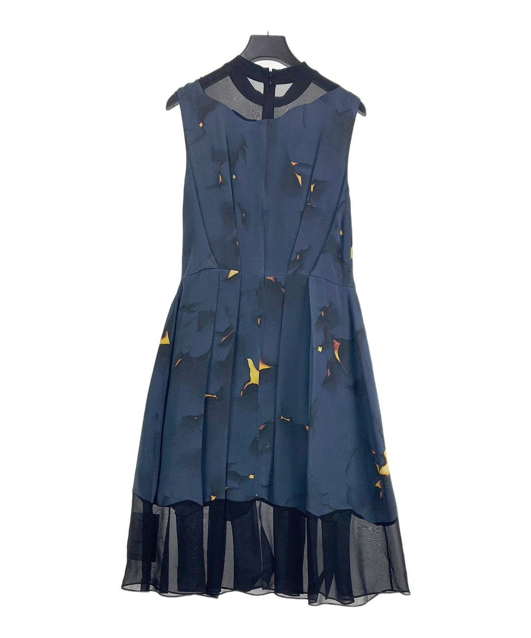 3.1 Phillip Lim เสื้อลำลอง