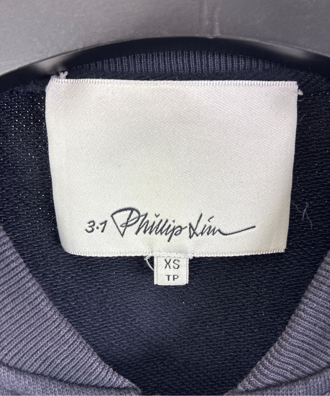 3.1 Phillip Lim เสื้อฮู้ด