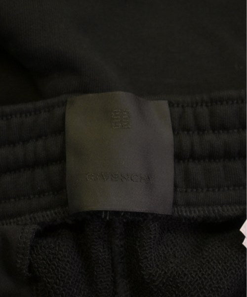 GIVENCHY กางเกงขาสั้น