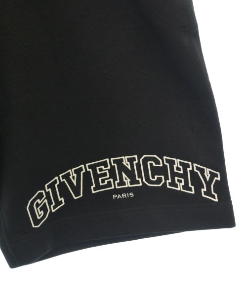 GIVENCHY กางเกงขาสั้น