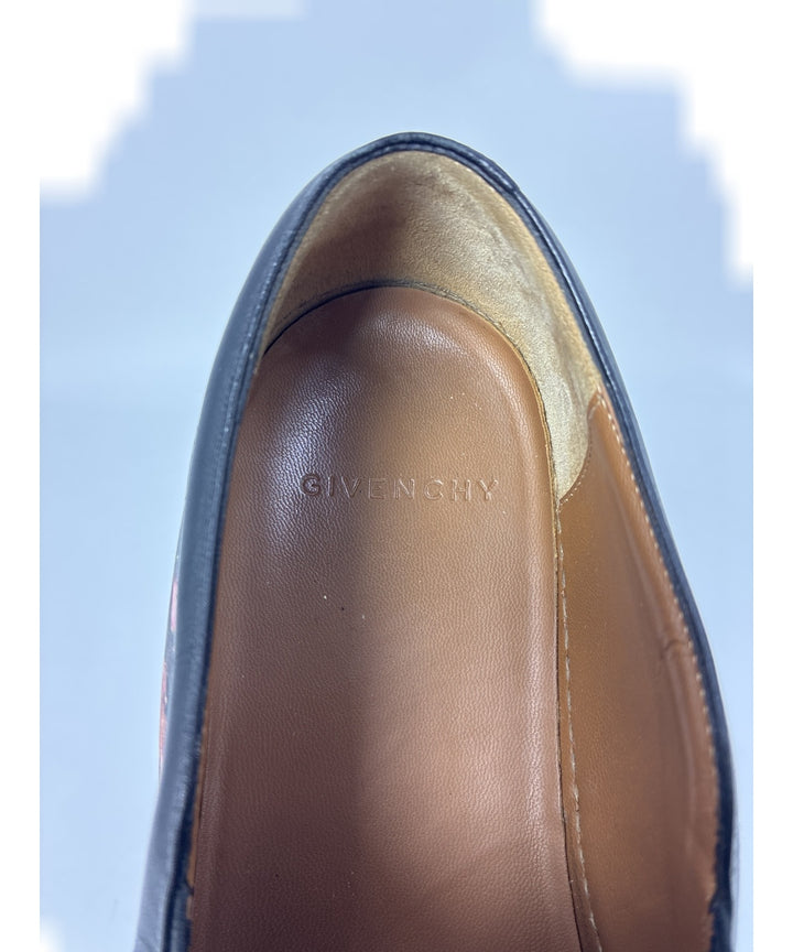 GIVENCHY รองเท้าผ้าใบ