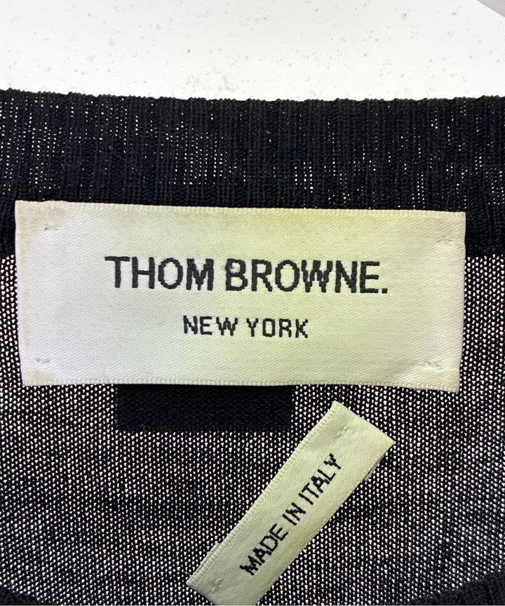 THOM BROWNE เสื้อถัก
