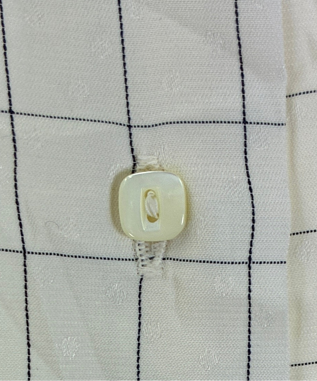 PIERRE BALMAIN เสื้อสตรี