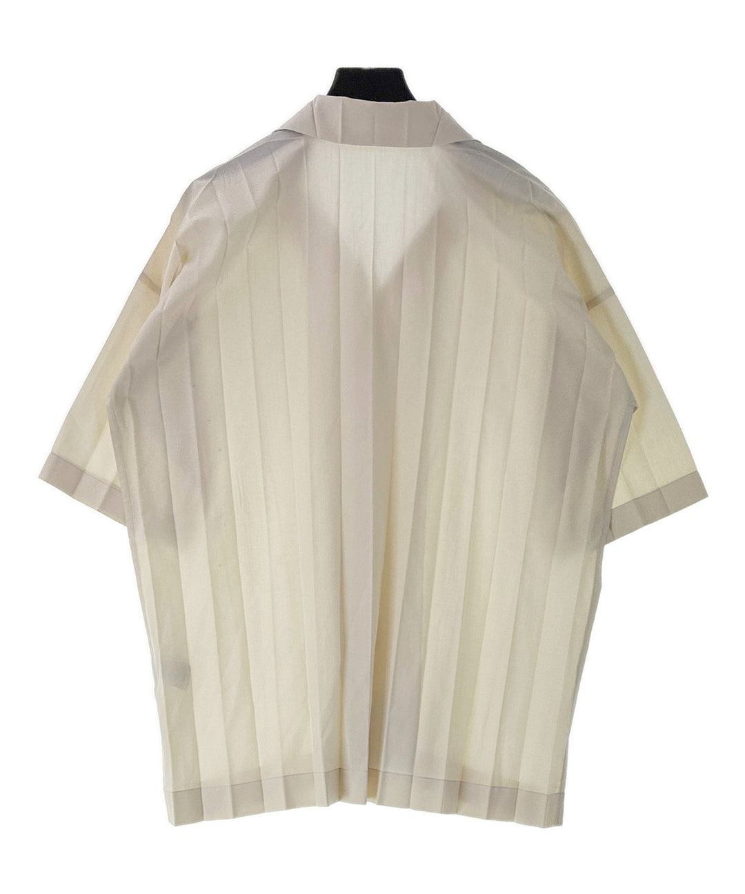 HOMME PLISSE เสื้อลำลอง