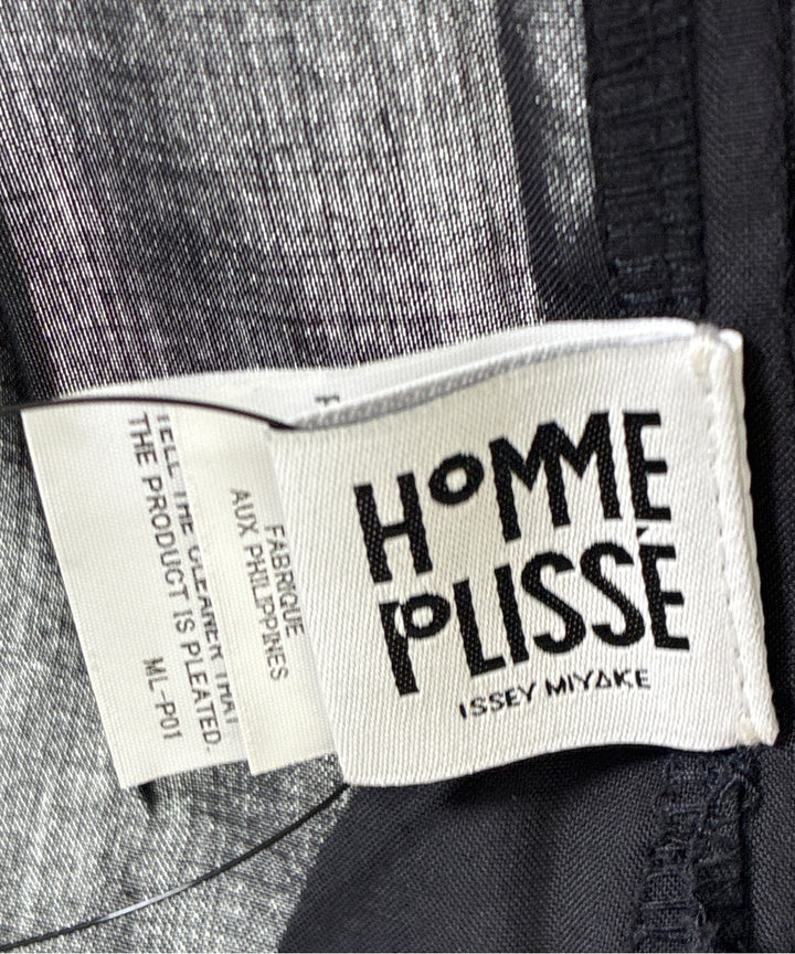 HOMME PLISSE เสื้อเชิ้ต