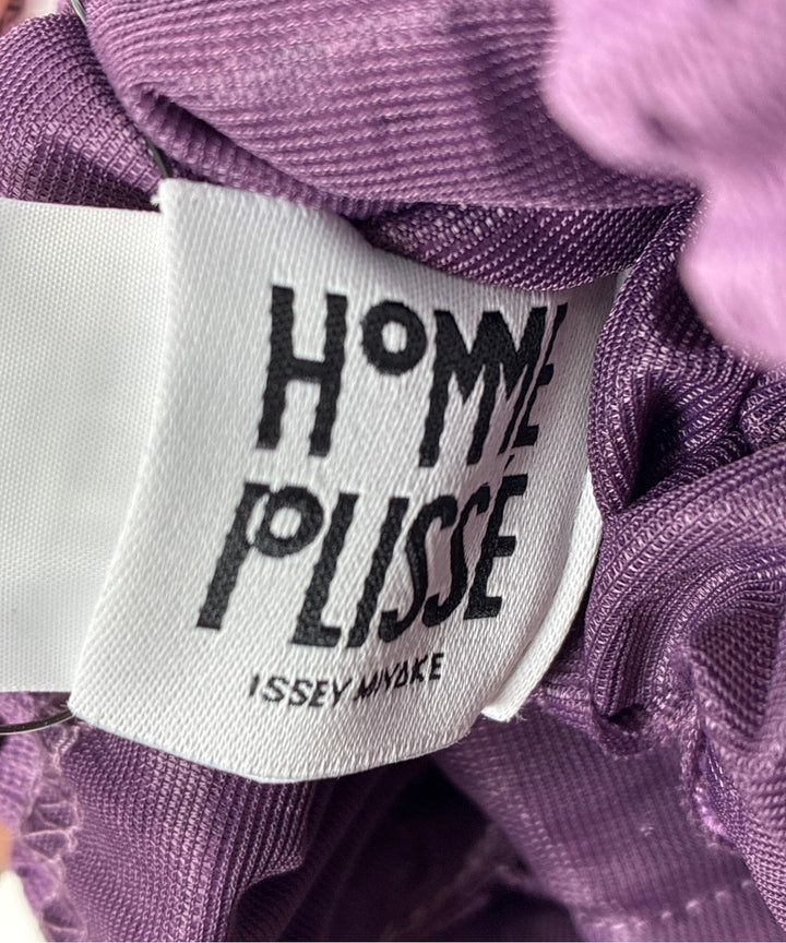 HOMME PLISSE กางเกงขาสั้น