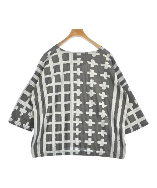 HOMME PLISSE เสื้อลำลอง