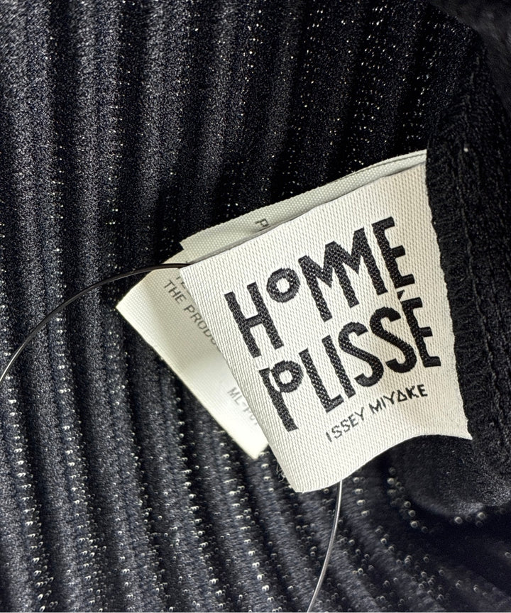 HOMME PLISSE เสื้อลำลอง