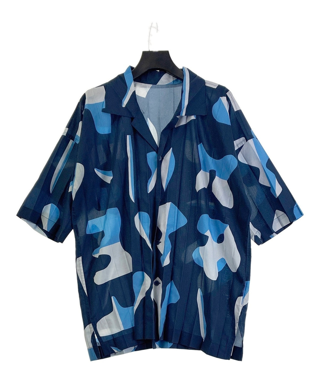 HOMME PLISSE เสื้อเชิ้ต