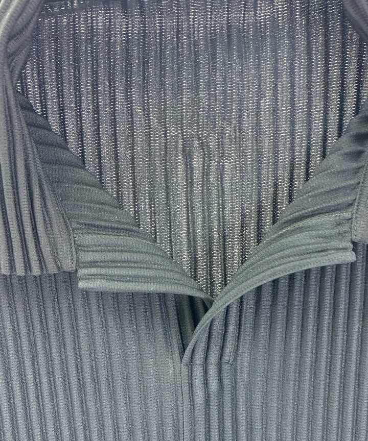 HOMME PLISSE เสื้อโปโล