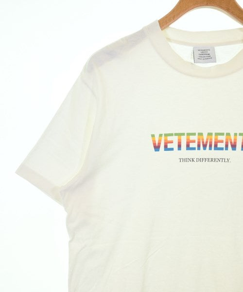VETEMENTS เสื้อยืด/เสื้อท็อปส์