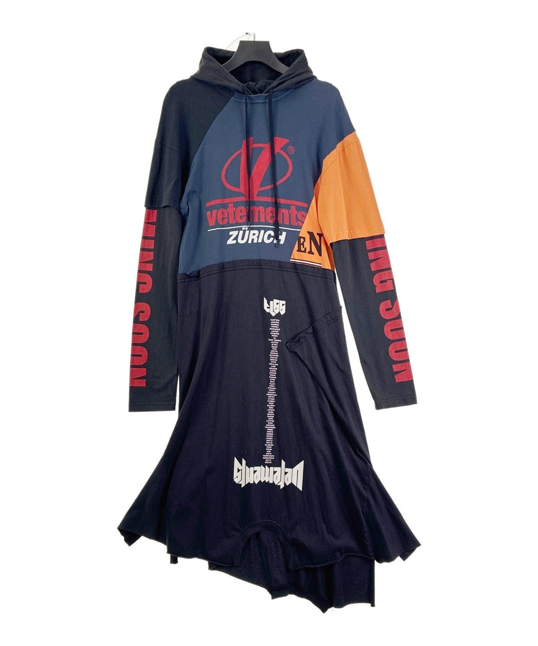 VETEMENTS ชุดเดรส