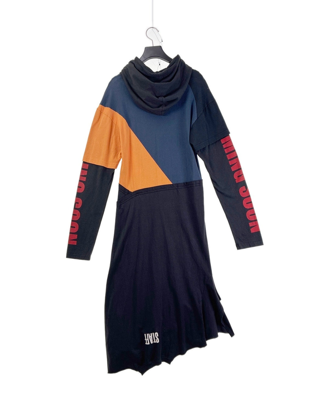 VETEMENTS ชุดเดรส