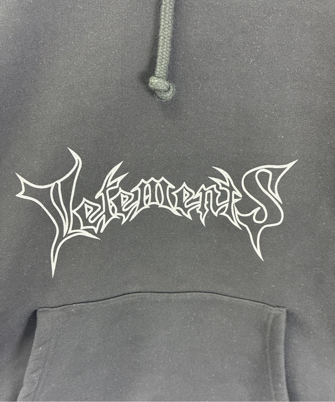 VETEMENTS เสื้อฮู้ด
