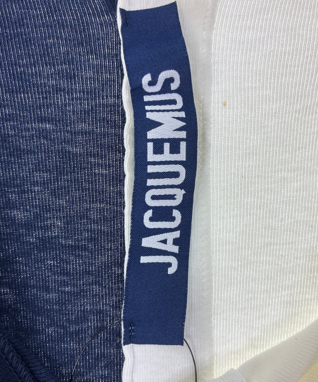 JACQUEMUS เสื้อยืด/เสื้อท็อปส์