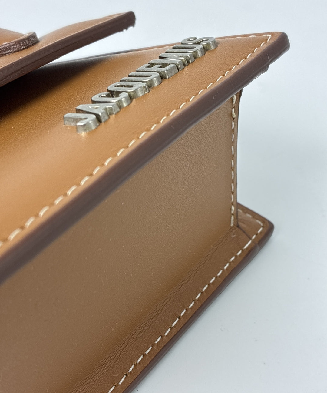 JACQUEMUS กระเป๋าสะพาย