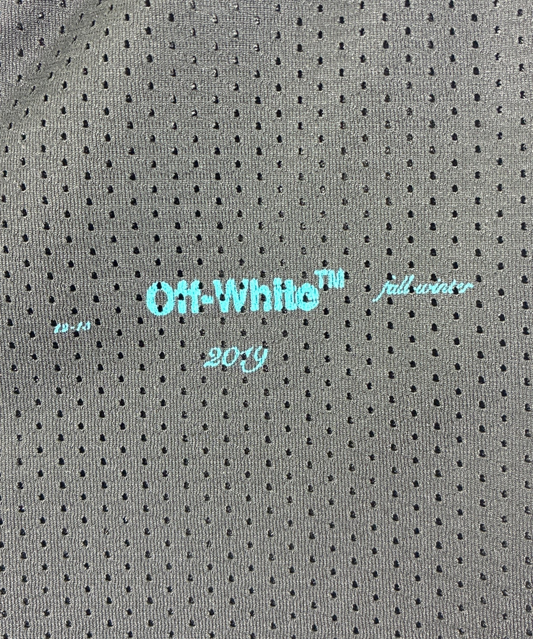 OFF-WHITE กางเกงขาสั้น