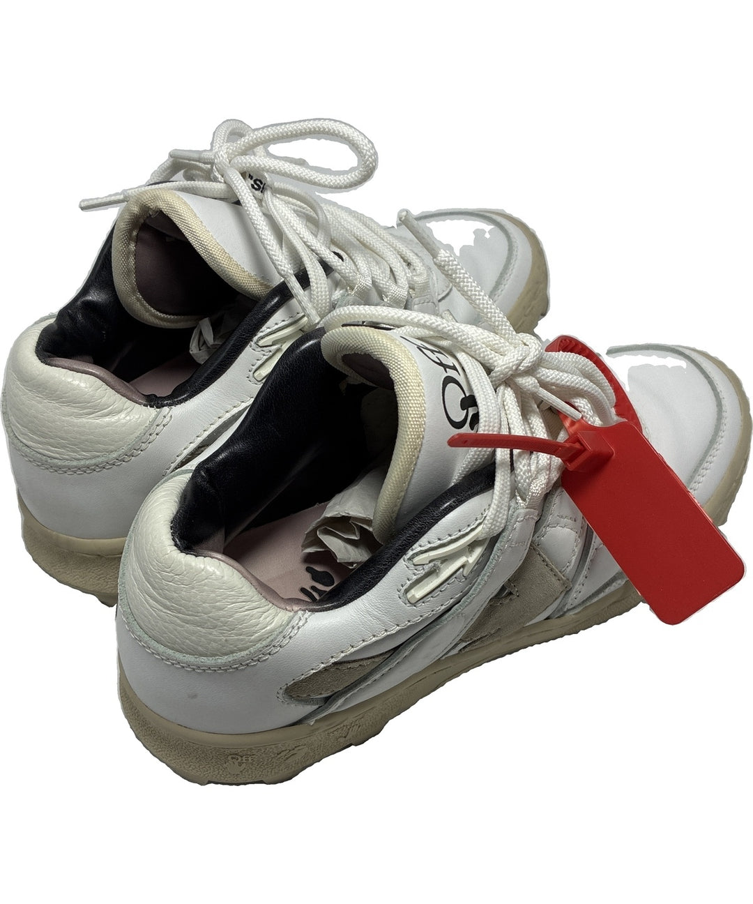 OFF-WHITE รองเท้าผ้าใบ