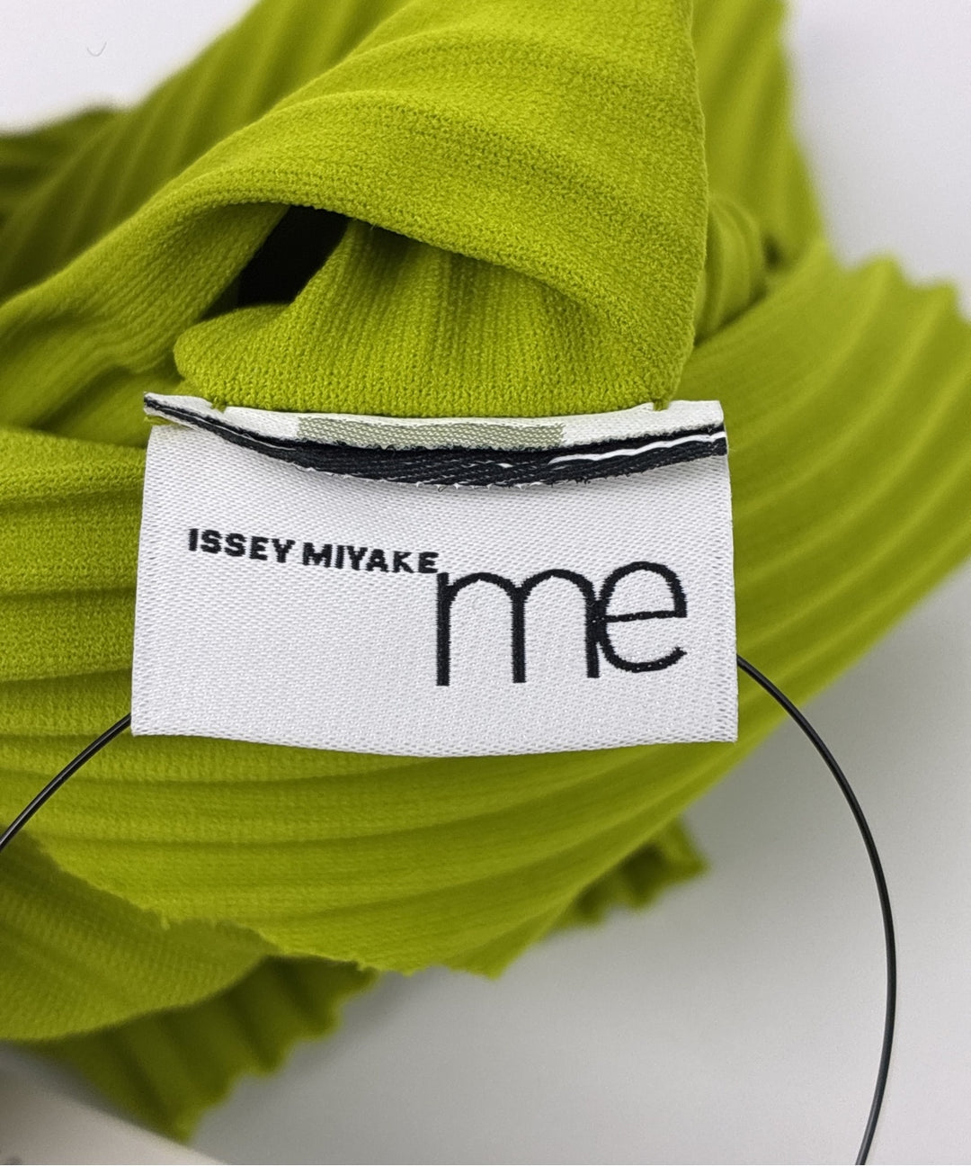 me ISSEY MIYAKE กระเป๋าถือ