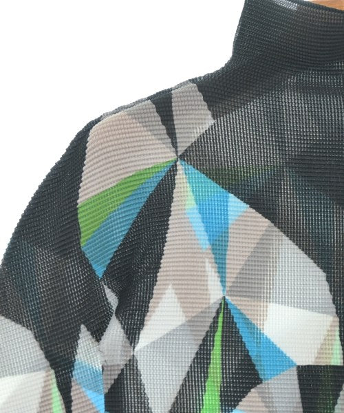 me ISSEY MIYAKE เสื้อลำลอง