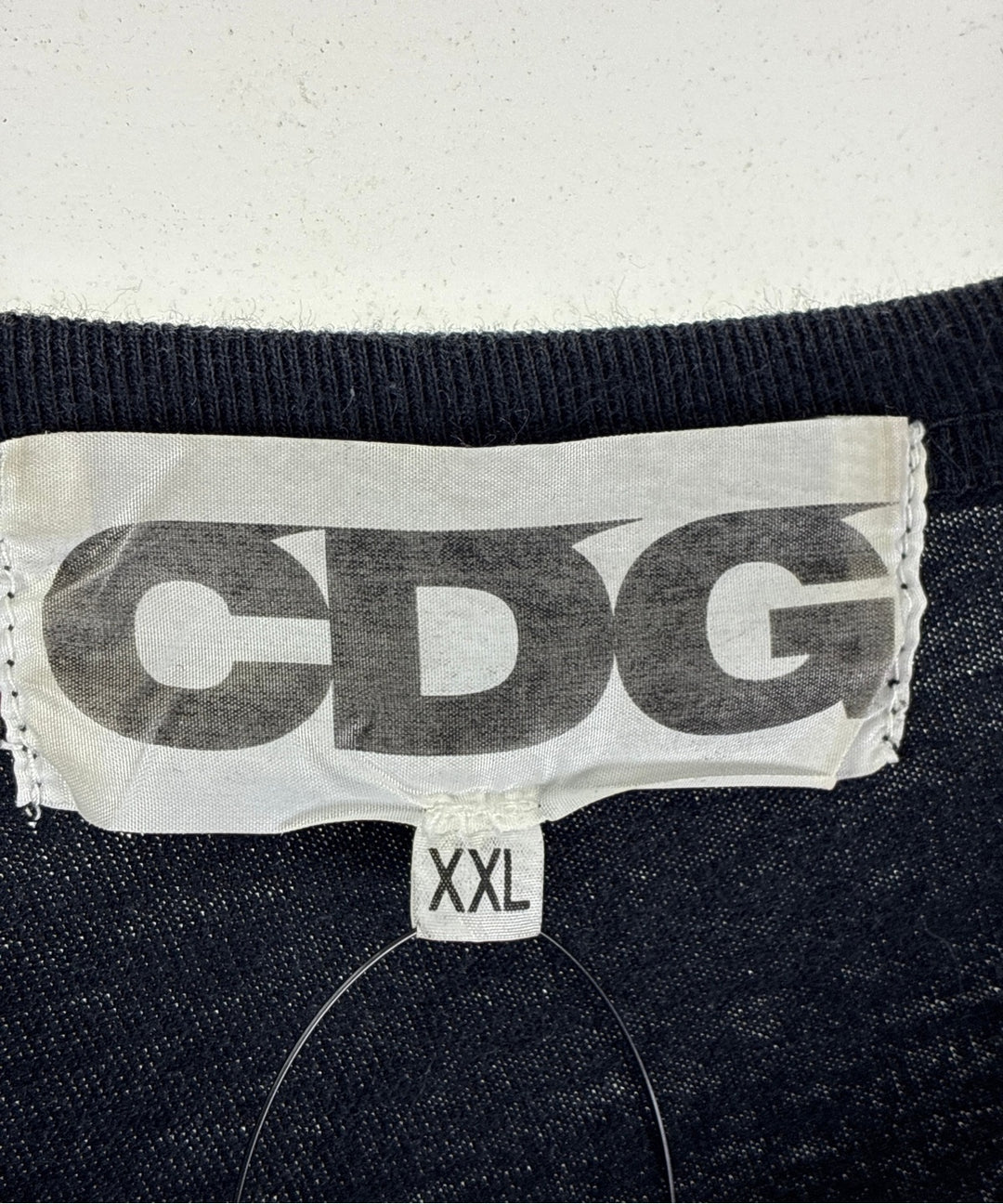 CDG เสื้อยืด/เสื้อท็อปส์