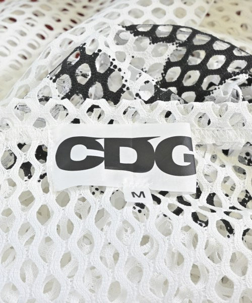 CDG เสื้อยืด/เสื้อท็อปส์