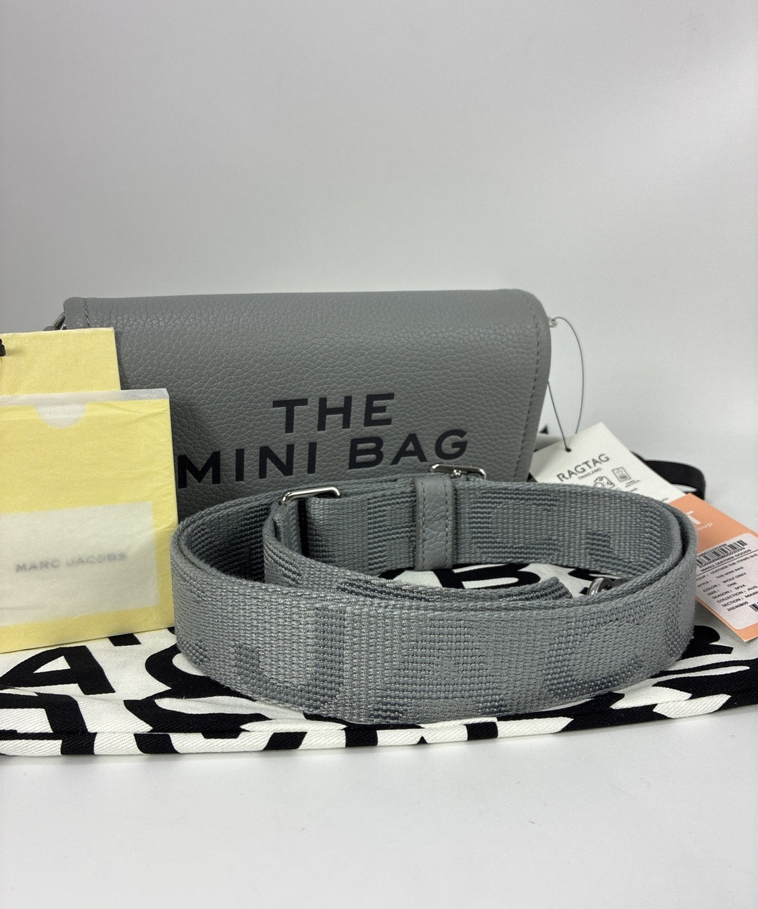 MARC JACOBS กระเป๋าสะพาย