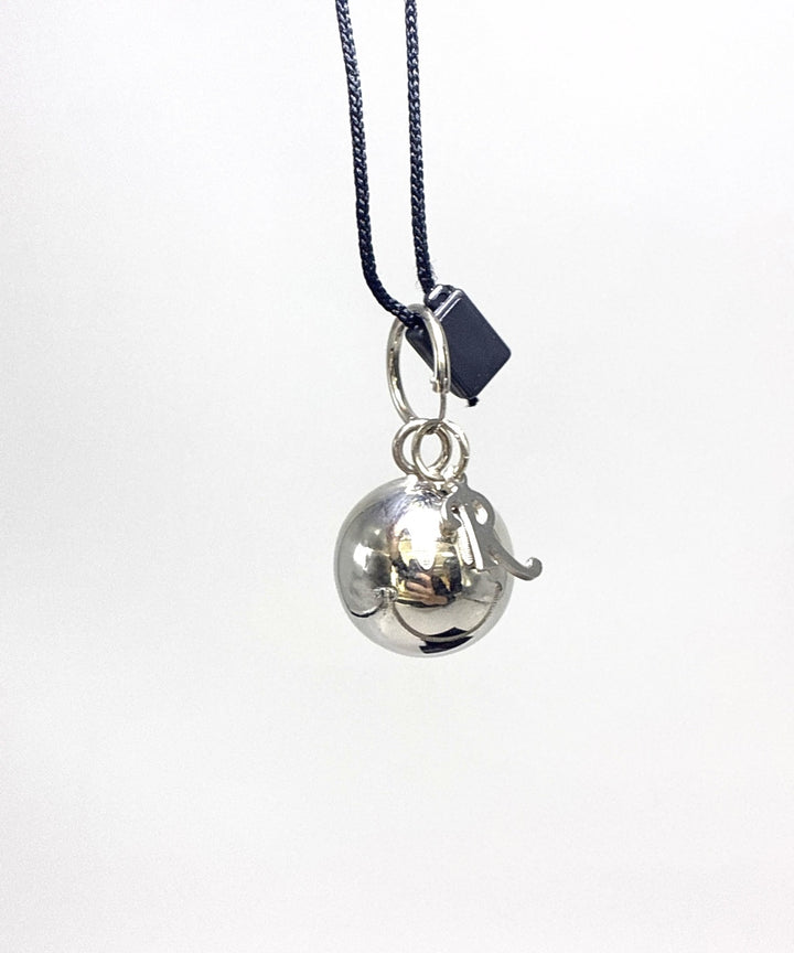 RAF SIMONS เจาะ