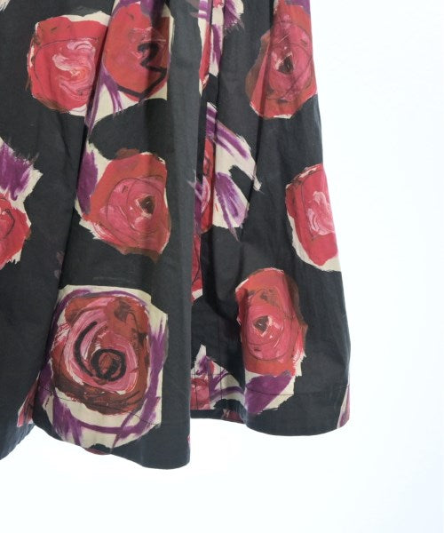 MARNI กระโปรงยาวถึงเข่า