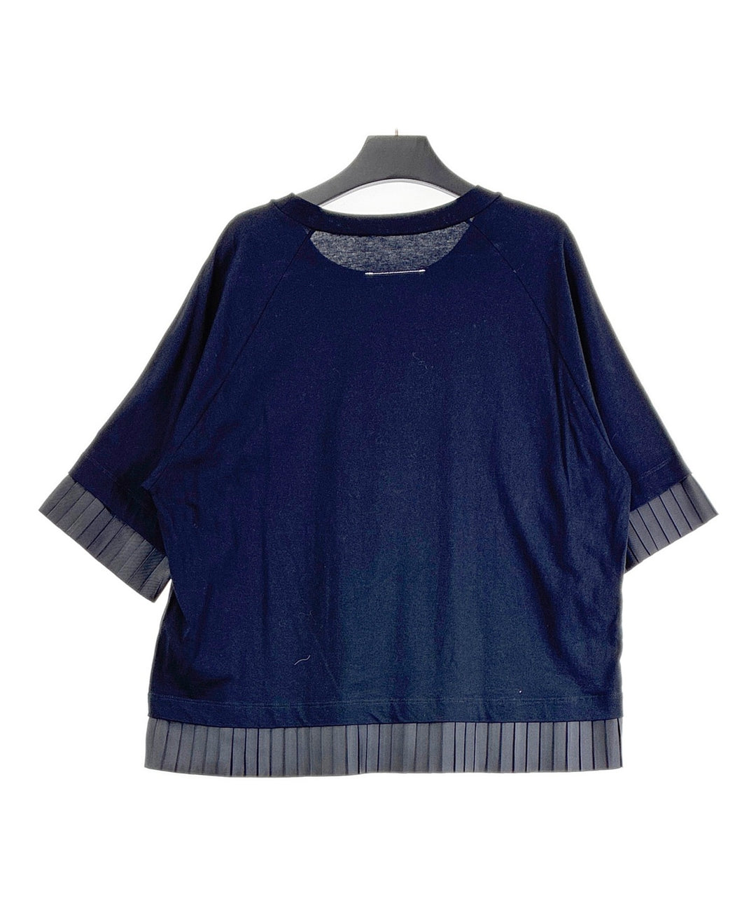 MM6 เสื้อยืด/เสื้อท็อปส์