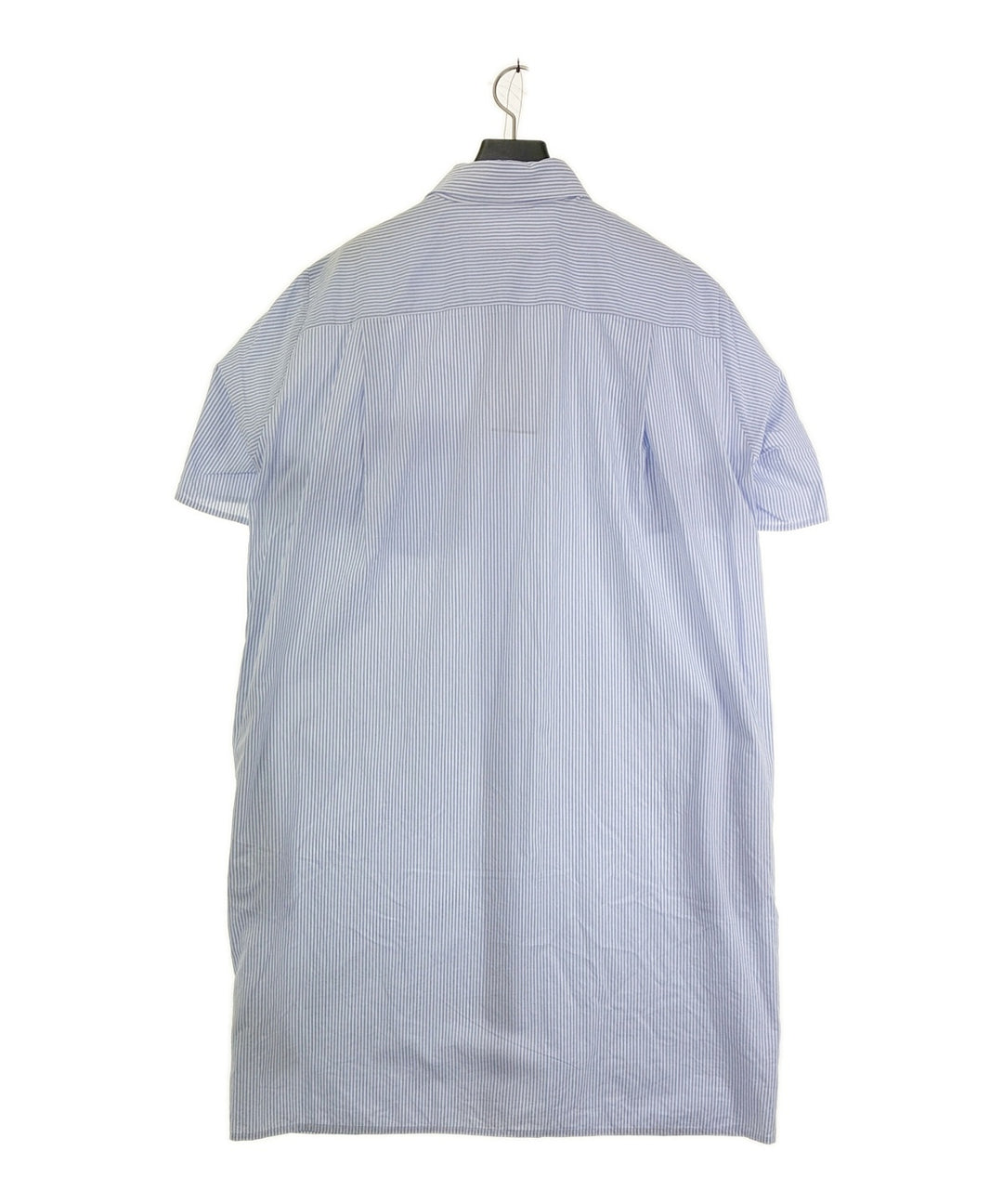 MM6 เดรสที่เป็นเสื้อเชิ้ตตัวยาว