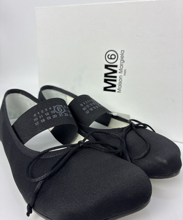 MM6 รองเท้าบัลเล่ต์/รองเท้าโอเปร่า