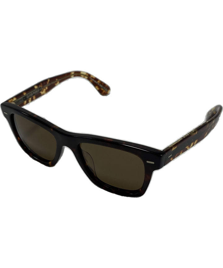 OLIVER PEOPLES แว่นกันแดด