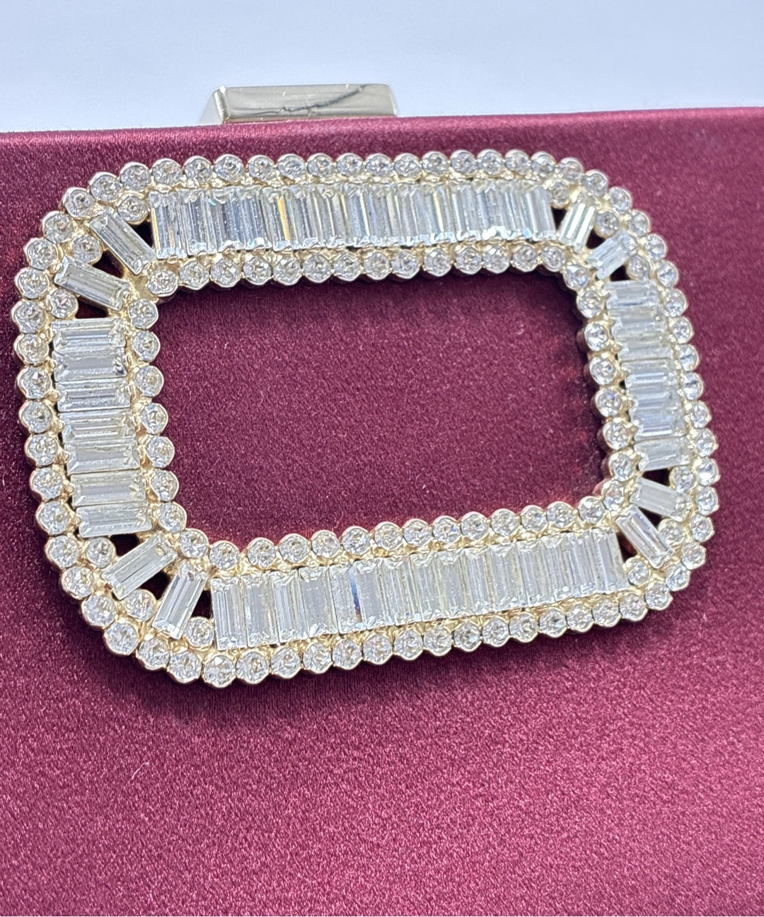 Roger Vivier คลัตช์